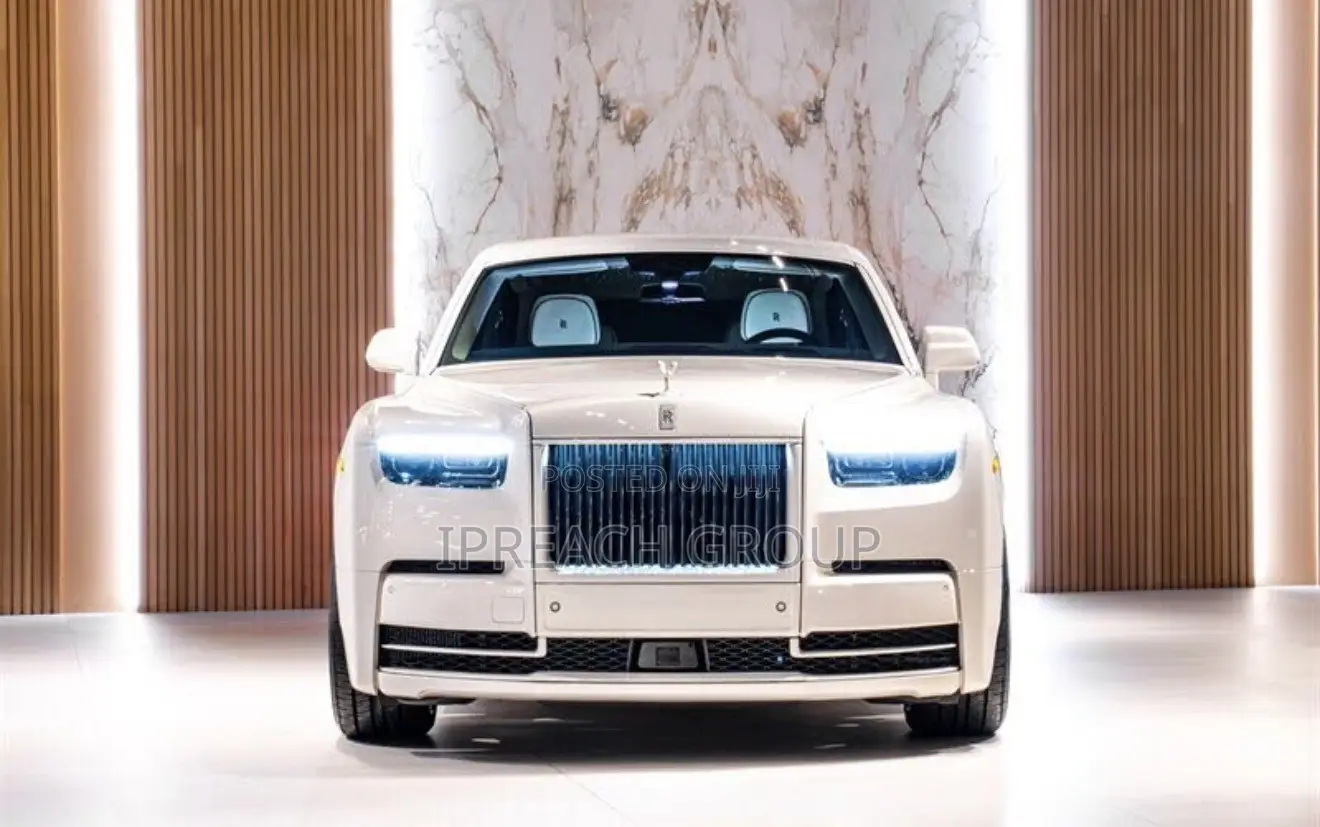 Rolls-Royce Phantom 2026 White