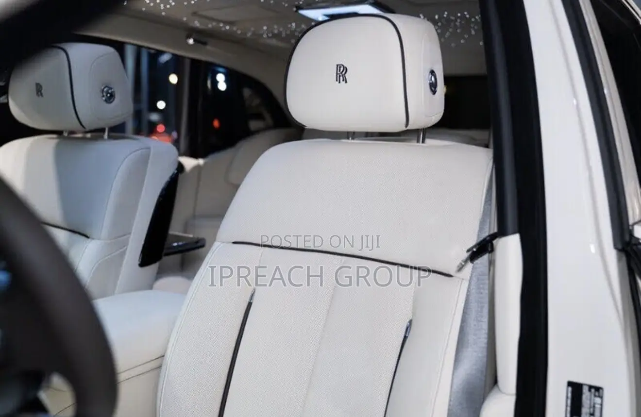 Rolls-Royce Phantom 2026 White