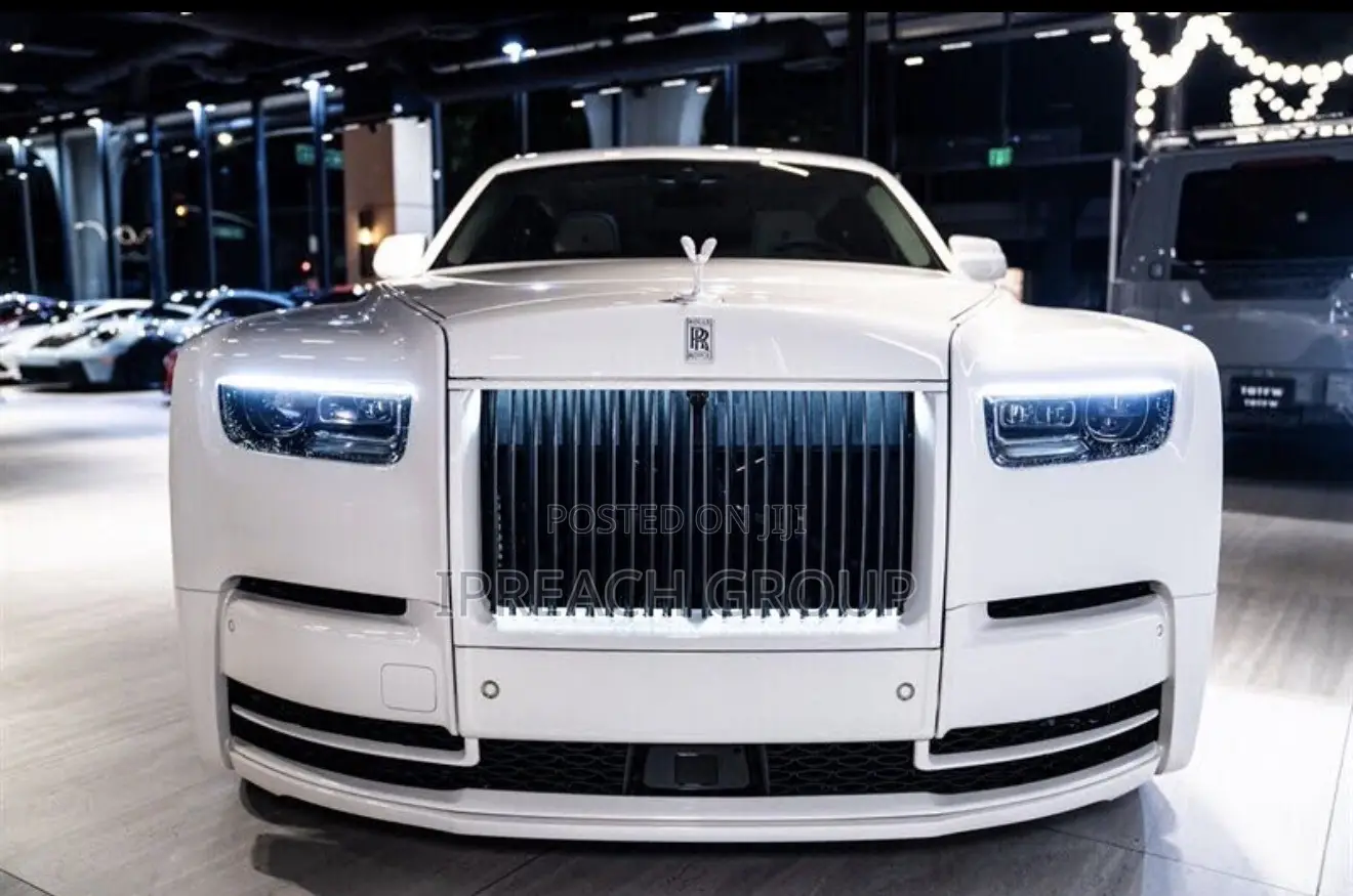 Rolls-Royce Phantom 2026 White