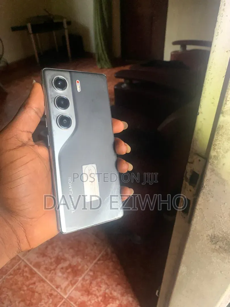 Tecno Camon 40 256 GB Black