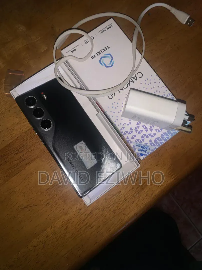 Tecno Camon 40 256 GB Black