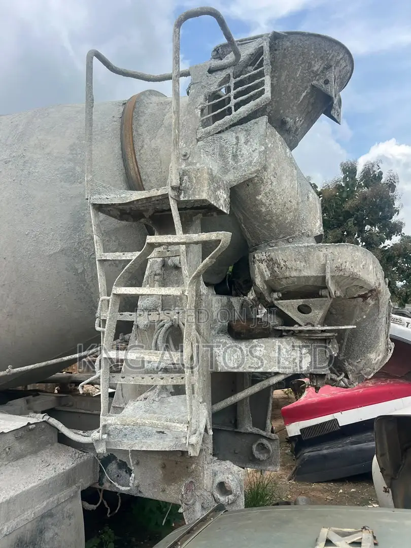 Mack Concrete Mixer