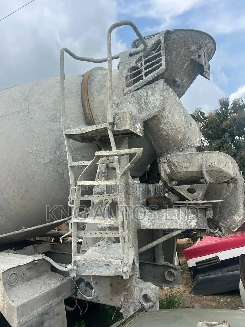 Mack Concrete Mixer