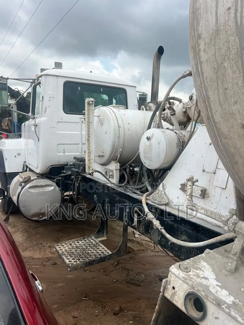 Mack Concrete Mixer