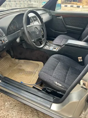 Mercedes-Benz C180 2005 Silver