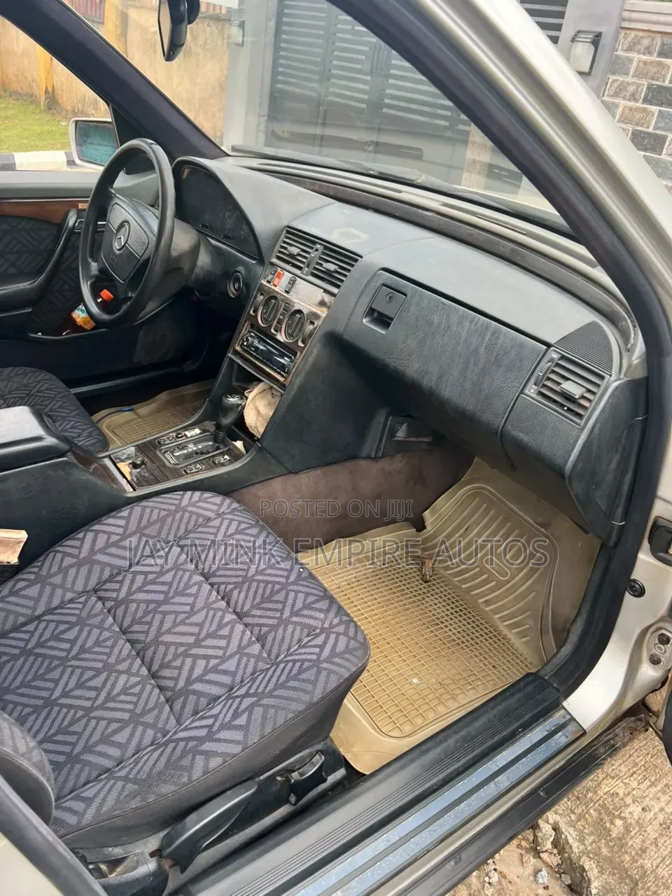 Mercedes-Benz C180 2005 Silver