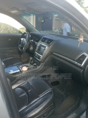GMC Acadia Denali AWD 2012 Silver