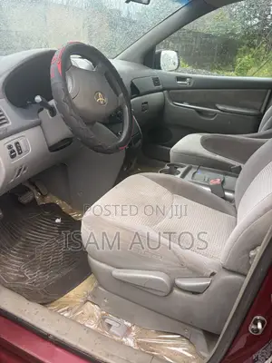 Toyota Sienna 2007 Burgundy
