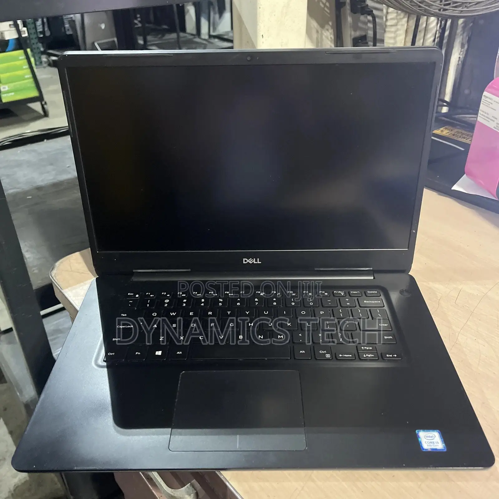 Laptop Dell Vostro 15 5581 8GB Intel Core i7 SSD 256GB