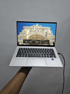 Laptop HP EliteBook x360 1030 G8 32GB Intel Core i7 SSD 512GB