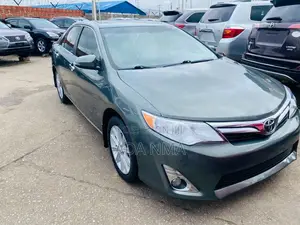 Toyota Camry 2014 Gray