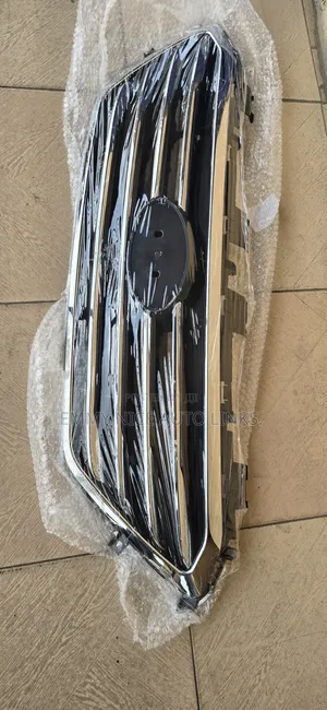 016 Sonata Front Grill