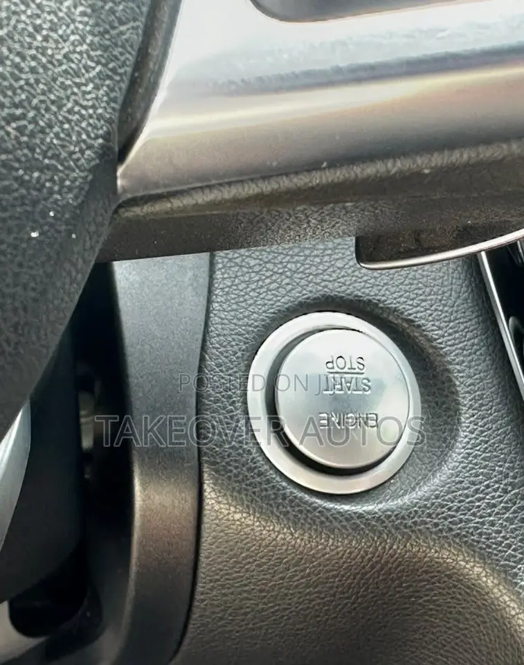 Mercedes-Benz C300 2015 Silver