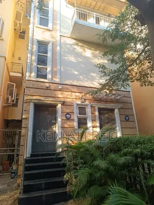 4bdrm Maisonette in Brains And Hammers, Galadimawa for sale