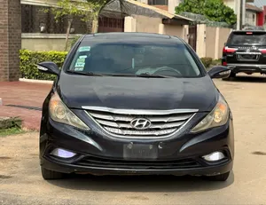 Hyundai Sonata 2011 Black