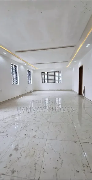 Furnished 3bdrm Bungalow in Oke'Badan Estate., Akobo for sale