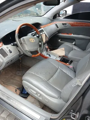 Toyota Avalon XL 2010 Gray