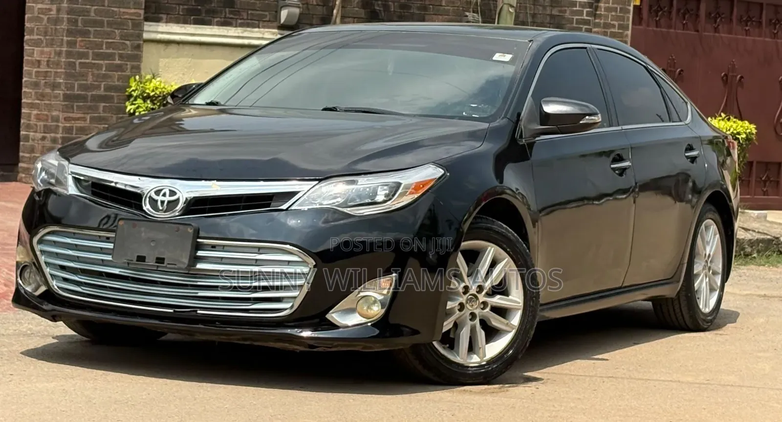 Toyota Avalon 2013 Black