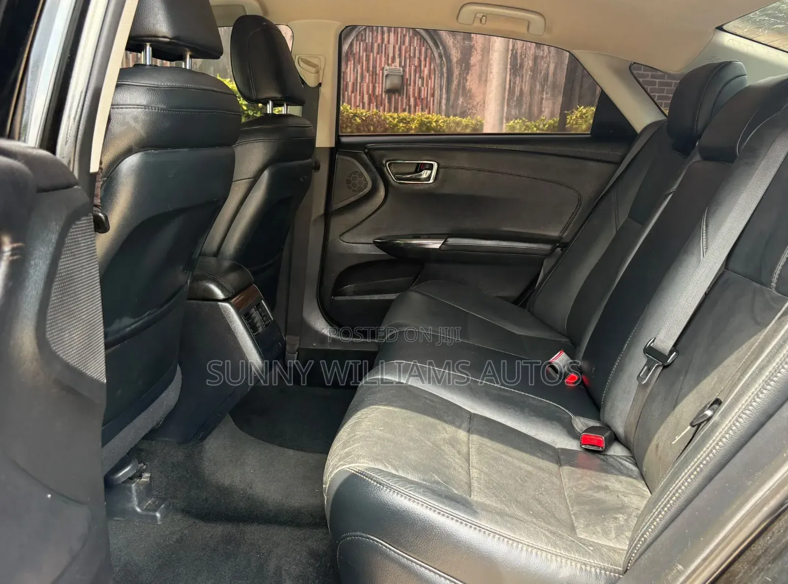 Toyota Avalon 2013 Black