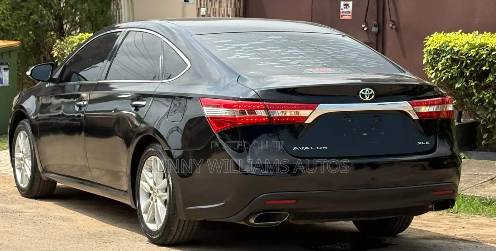 Toyota Avalon 2013 Black