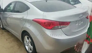 Hyundai Elantra 2013 Silver