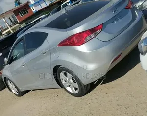Hyundai Elantra 2013 Silver