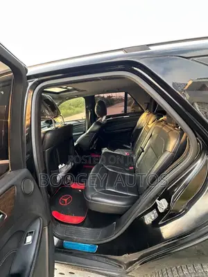 Mercedes-Benz M Class 2011 Black