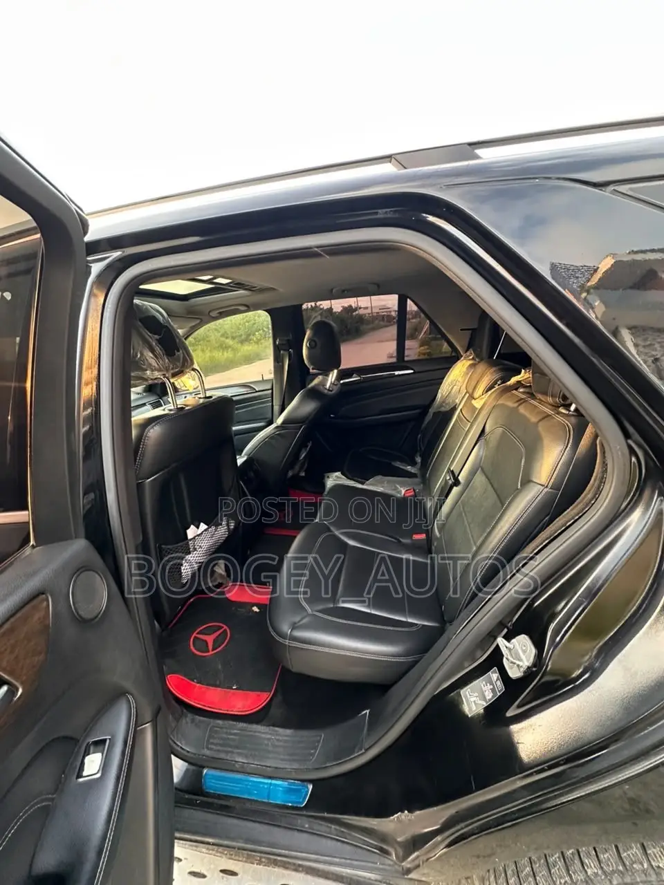 Mercedes-Benz M Class 2011 Black