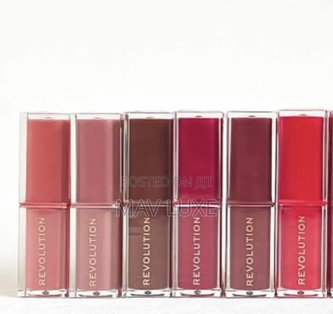Revolution Pout Lip Gloss Stick