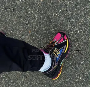 New Balance 1906R "Neon Nights"