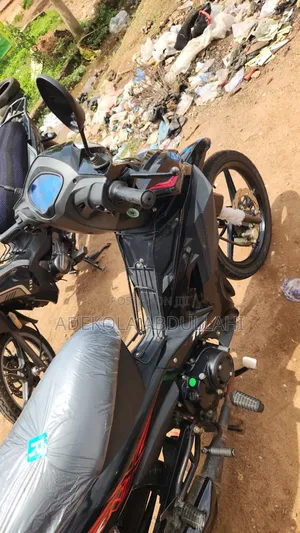 TVS Neo NX 2025 Black