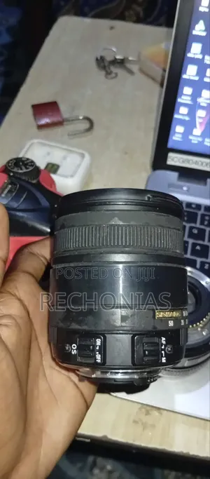 Nikon Zoom Lens