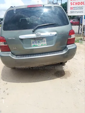 Toyota Highlander Limited V6 2005 Gray