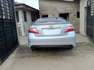 Toyota Camry 2.4 SE Automatic 2008 Blue