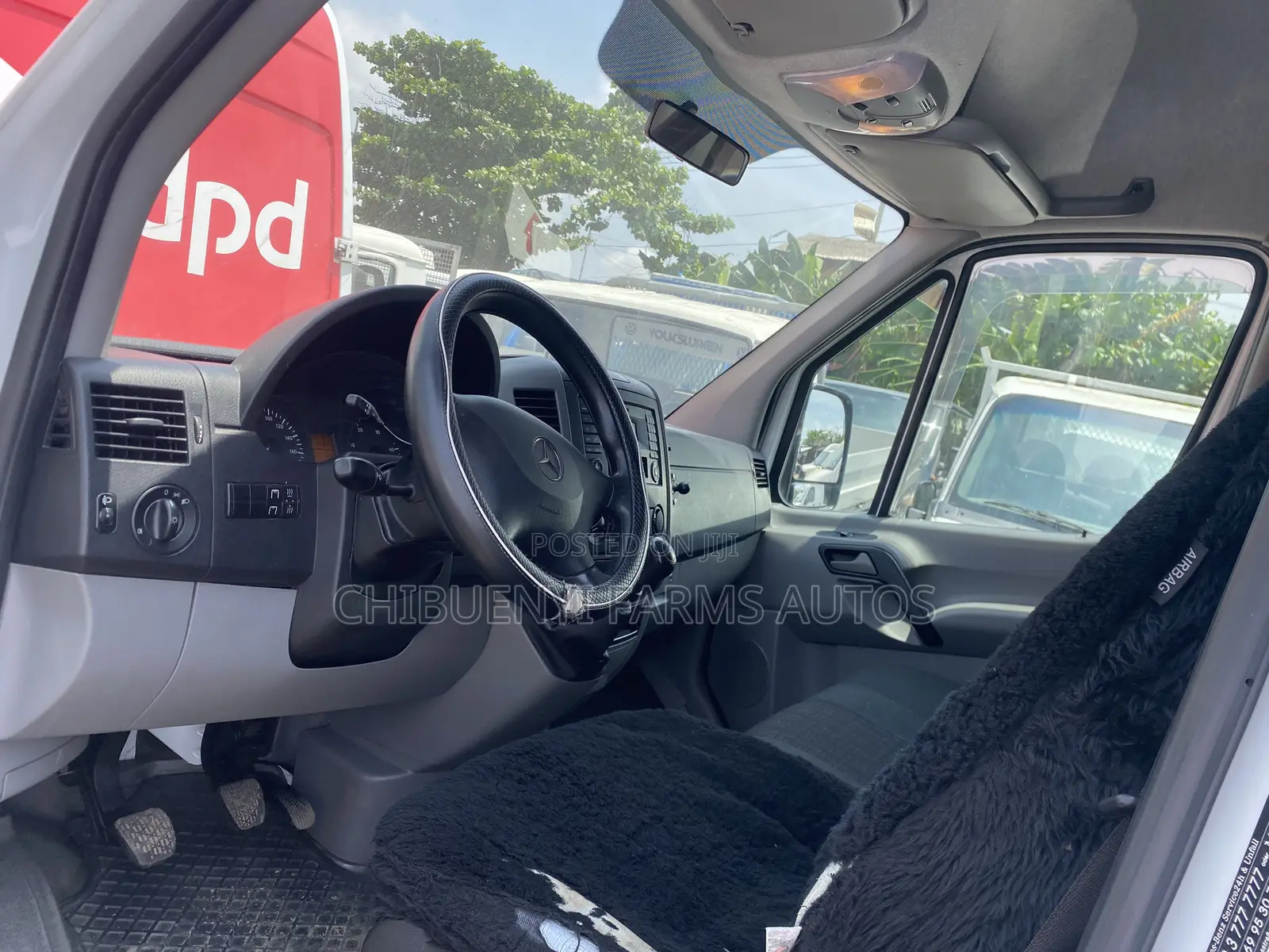 Mercedes-Benz Sprinter 2018 Red