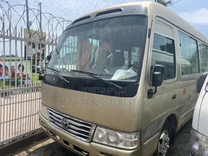 Toyota Coaster 2012 Gold