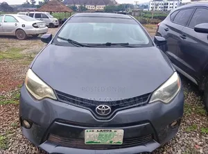 Toyota Corolla 2016 Gray