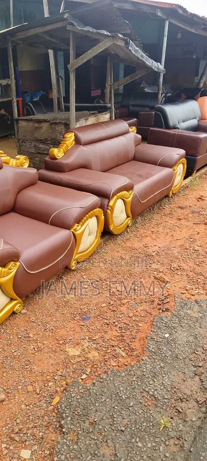 Quality Sofas, Luxury Beds and Modern Chairs