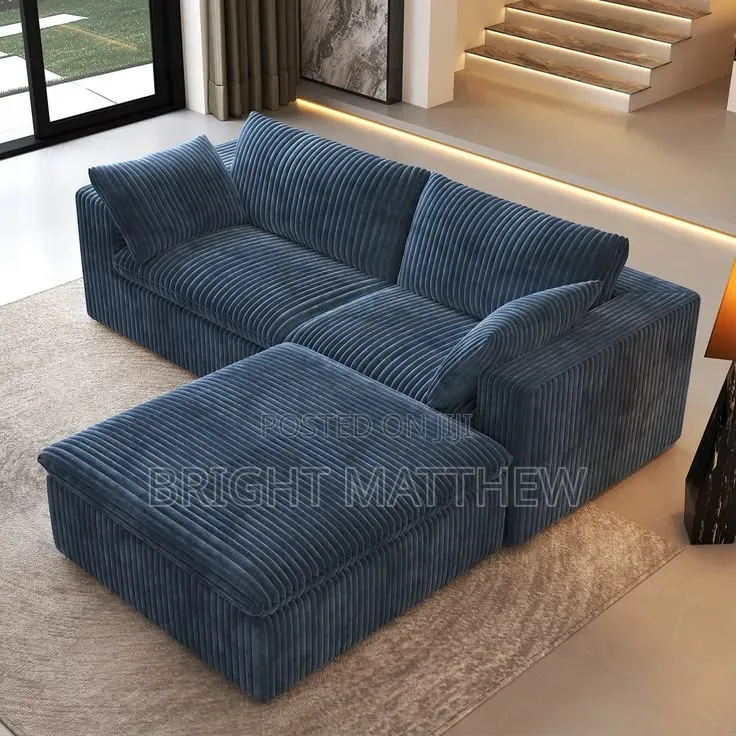 Modern Reversible L-Shaped Sofa With Adjustable Chaise