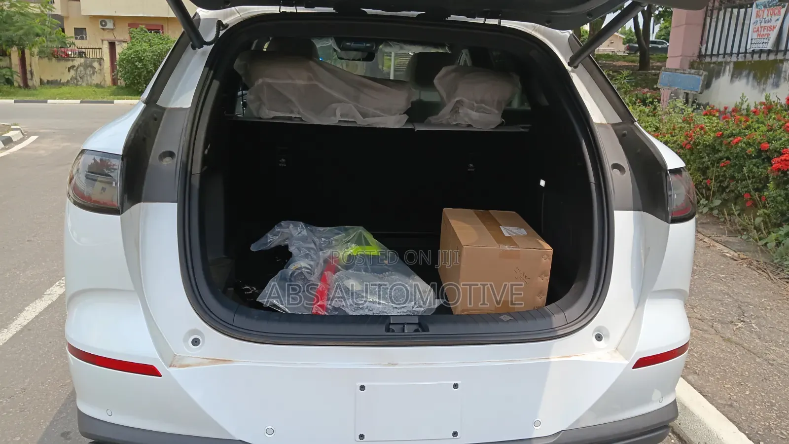 New BYD Sealion 06 EV 2025 White