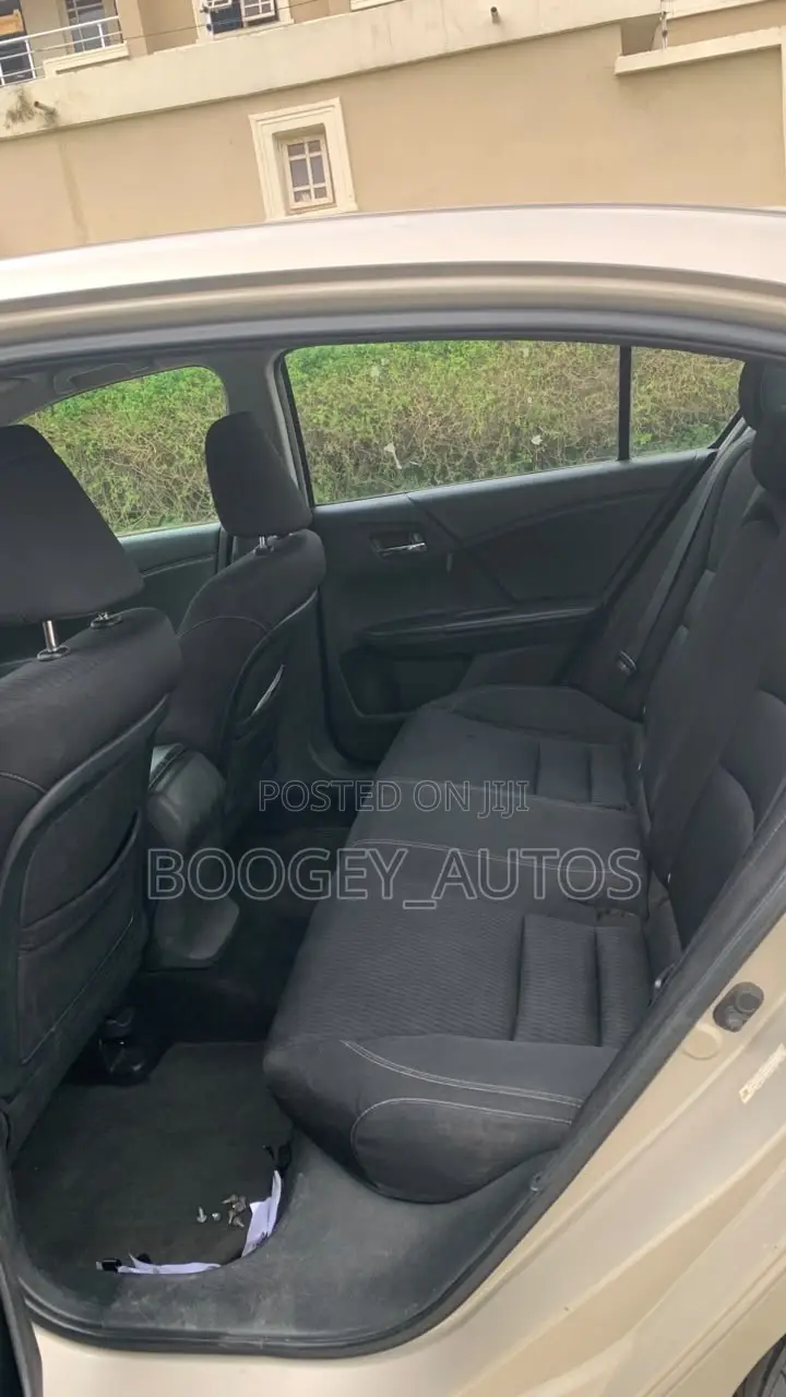 Honda Accord 2013 Gold
