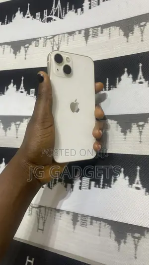 Apple iPhone 13 128 GB White