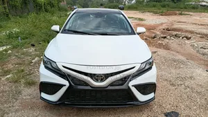 Toyota Camry XSE 2023 White