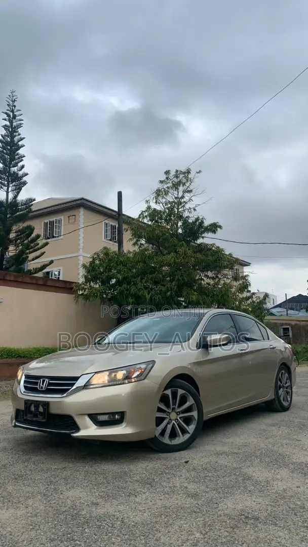 Honda Accord 2013 Gold