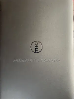 Laptop Dell Precision 3590 8GB Intel Core Ultra 5 SSD 128GB