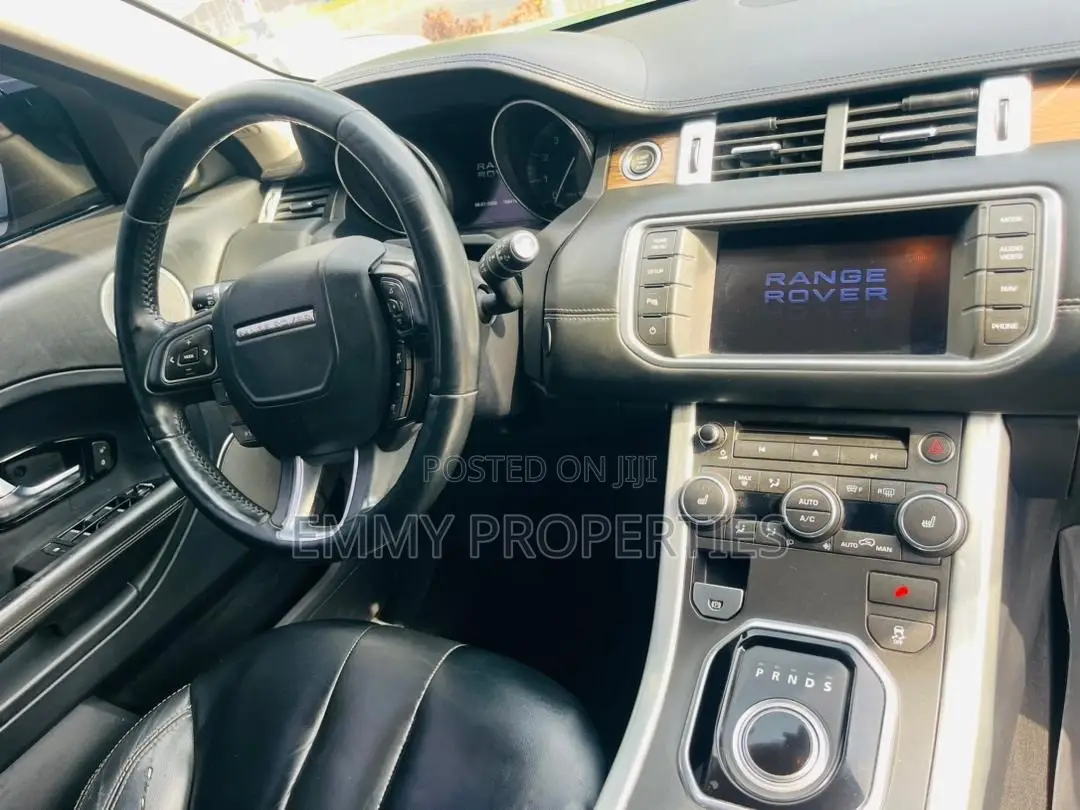 Land Rover Range Rover 2012 Silver