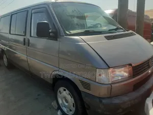 Volkswagen Transporter 2002 Grey