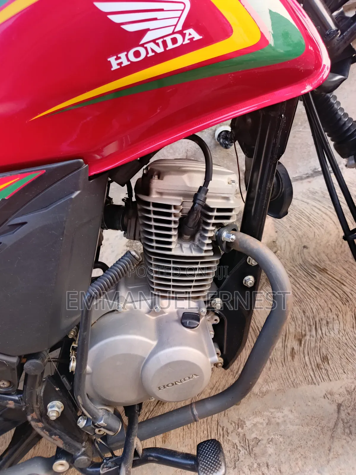 Honda 2025 Red