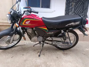 Honda 2025 Red