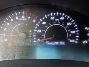 Toyota Camry LE 4dr Sedan (2.5L 4cyl 6A) 2011 Gray